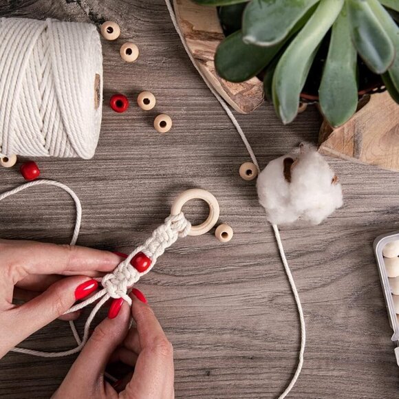 Macrame Kits for Adults Beginners with 126 Macrame Supplies and 7 Projects E-Boo - Picture 6 of 7